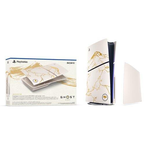 Na zdjęciu znajduje się opakowanie i osłona konsoli PlayStation 5 Slim w edycji limitowanej "Gold Ghost of Yōtei", ozdobiona złotymi wzorami przypominającymi góry. Na opakowaniu widnieją napisy: "PlayStation 5 Console Covers (CFI-2000 model group - slim)"