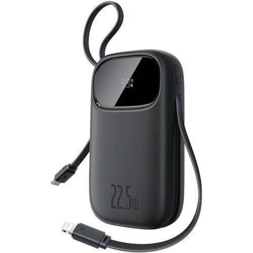 Czarny powerbank z wyświetlaczem pokazującym "95%" oraz oznaczeniem "22.5W" na obudowie, wyposażony w zintegrowany kabel z dwoma różnymi końcówkami.