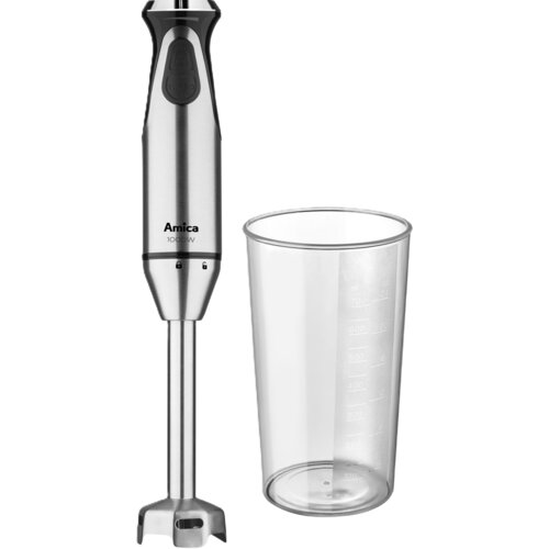 Na zdjęciu znajduje się metalowy blender ręczny z logo "Amica" oraz oznaczeniem "1000W", obok przezroczysty pojemnik z miarką. Blender ma ergonomiczny uchwyt z przyciskiem, a pojemnik posiada oznaczenia w mililitrach.