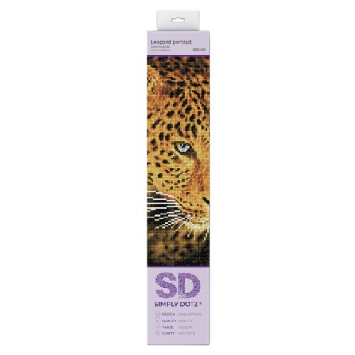 Opakowanie zestawu kreatywnego z wizerunkiem lamparta, z widocznym tekstem: "Leopard portrait", "Intermediate", "SDS.404", oraz logo "SD SIMPLY DOTZ®". Na dole opakowania znajdują się słowa: "DESIGN", "QUALITY", "VALUE", "SAFETY" w kilku językach.
