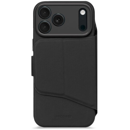 Czarne etui na telefon z trzema okrągłymi otworami na aparaty i jednym na lampę błyskową, z widocznym wytłoczonym napisem "DECODED" na dole. Etui ma teksturowaną powierzchnię i zakładkę ochronną.