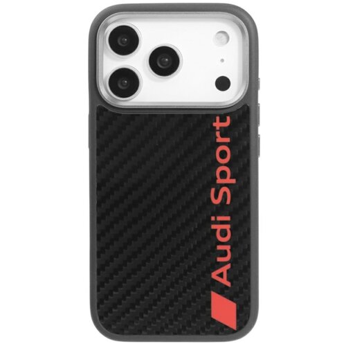 Na zdjęciu widoczne jest czarne etui z włókna węglowego z czerwonym napisem "Audi Sport" umieszczonym pionowo. Etui ma wycięcia na trzy obiektywy aparatu i inne elementy telefonu.