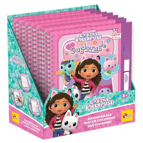 Na zdjęciu znajduje się zestaw kolorowanek "Gabby's Dollhouse Gabdorable Waterbook" z miękką okładką, umieszczony w stojaku. Na okładce widoczna jest postać dziewczynki z kotem, a obok znajduje się fioletowy pisak; na opakowaniu widnieje logo "Lisciani" o
