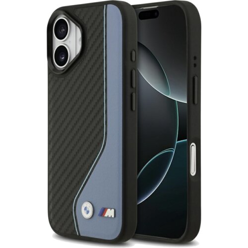 Etui do telefonu z widocznym wzorem z włókna węglowego oraz niebieskim akcentem, ozdobione logo BMW M. Etui jest przystosowane do technologii MagSafe i przeznaczone dla modelu Apple iPhone 17.