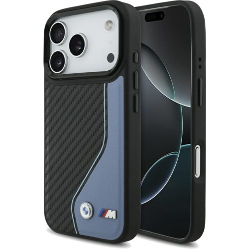 Etui na telefon z widocznym wzorem z włókna węglowego i niebieskim akcentem, ozdobione logo BMW oraz literą "M". Etui jest przystosowane do systemu MagSafe i przeznaczone dla modelu Apple iPhone 17 Pro.