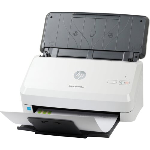 Biały skaner z otwartą pokrywą, na której widoczne są symbole dotyczące obsługi papieru, z logo "hp" oraz napisem "ScanJet Pro 3000 s4" na przedniej części obudowy. W dolnej części urządzenia znajduje się podajnik z wystającym arkuszem papieru.