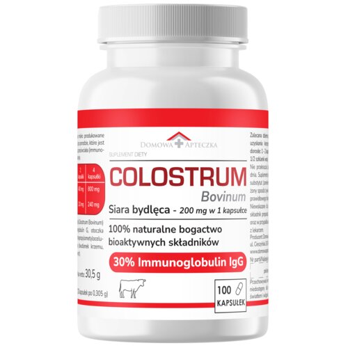 Biała butelka z suplementem diety "Colostrum DOMOWA APTECZKA" zawiera 100 kapsułek, a na etykiecie widnieje napis: "Siara bydlęca - 200 mg w 1 kapsułce, 100% naturalne bogactwo bioaktywnych składników, 30% Immunoglobulin IgG". Na etykiecie znajduje się również logo "Domowa Apteczka" oraz informacje o zawartości i zalecanym spożyciu.