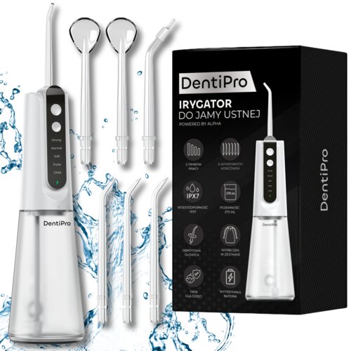 Na zdjęciu znajduje się irygator do jamy ustnej marki DentiPro z kilkoma wymiennymi końcówkami oraz opakowanie produktu z napisami: "DentiPro Irygator do jamy ustnej Powered by Alpha", "5 trybów pracy", "6 wymiennych końcówek", "Wodoodporność IPX7", "Pojemność 270 ml", "Obrotowa głowica", "Woreczek w zestawie", "Tryb dla dzieci", "Wytrzymała bateria". W tle widoczne są rozpryski wody.
