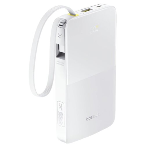 Biały powerbank z wyświetlaczem LED, portami USB i USB-C oraz wbudowanym kablem, posiada logo "baseus" na obudowie. Na boku widoczna jest ikona nożyczek oraz kod kreskowy.