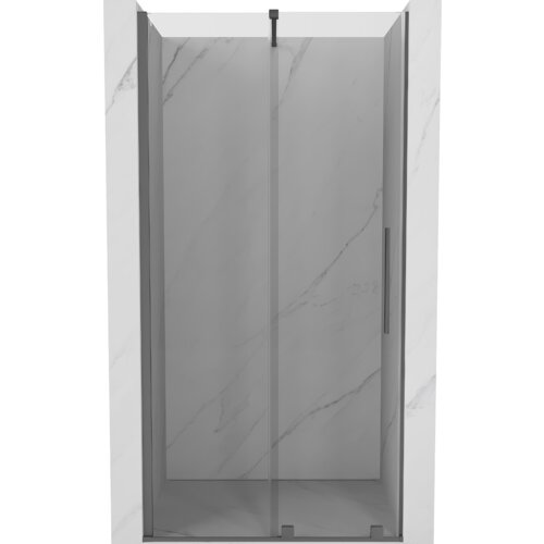 Przesuwane drzwi prysznicowe o szerokości 90 cm, wykonane z transparentnego szkła, z wykończeniem w kolorze gun metal. W tle widoczne są jasne płytki z delikatnym, marmurowym wzorem.