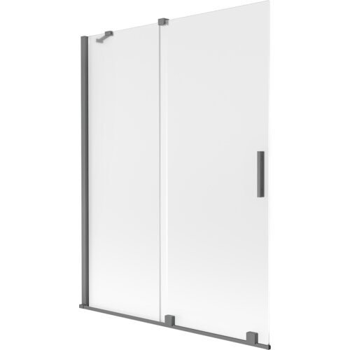 Dwuskrzydłowy, rozsuwany parawan nawannowy o wymiarach 130 x 150 cm, wykonany z matowego szkła i wykończony w kolorze gun metal. Produkt posiada prostokątny uchwyt oraz elementy montażowe w ciemnym kolorze.