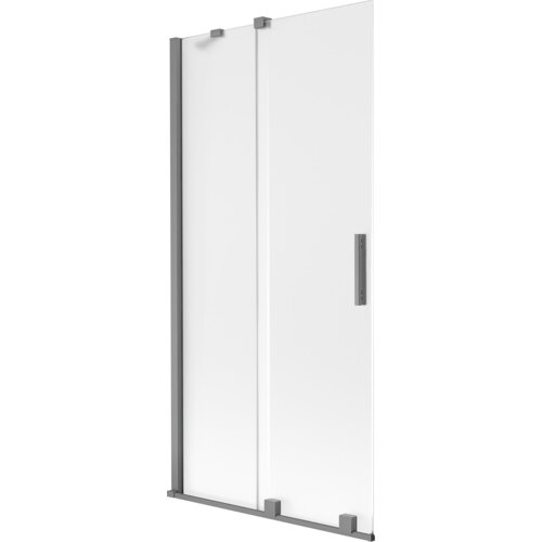Dwuskrzydłowy, rozsuwany parawan nawannowy o wymiarach 90 x 150 cm, wykonany z matowego szkła i wykończony w kolorze gun metal, z prostokątnym uchwytem i metalowymi elementami montażowymi. Produkt ma minimalistyczny design z prostymi liniami i gładką powierzchnią.