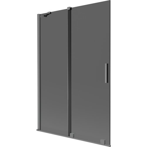 Dwuskrzydłowy, rozsuwany parawan nawannowy w kolorze grafitowym, wykonany z metalu o wykończeniu gun metal, z prostokątnym uchwytem na jednym ze skrzydeł. Produkt ma minimalistyczny design i gładką powierzchnię.