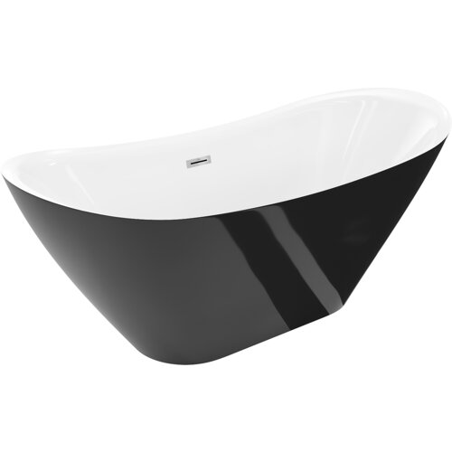 Na zdjęciu znajduje się wolnostojąca wanna o białym wnętrzu i czarnej zewnętrznej powierzchni, z widocznym chromowanym przelewem. Produkt ma elegancki, nowoczesny design.