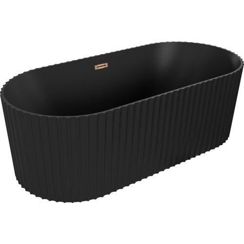Czarna, matowa wanna wolnostojąca o ryflowanej powierzchni i owalnym kształcie, z widocznym przelewem w kolorze różowego złota. Produkt ma wymiary 150 x 75 cm.