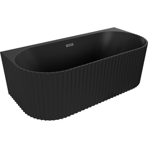 Czarna, matowa wanna wolnostojąca o ryflowanej powierzchni i prostokątnym przelewie w kolorze gun metal. Produkt ma wymiary 150 x 75 cm.