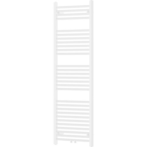 Biały grzejnik łazienkowy o prostokątnym kształcie, zbudowany z poziomych, równomiernie rozmieszczonych rurek. Produkt ma wymiary 1500 x 500 mm i moc 626 W.