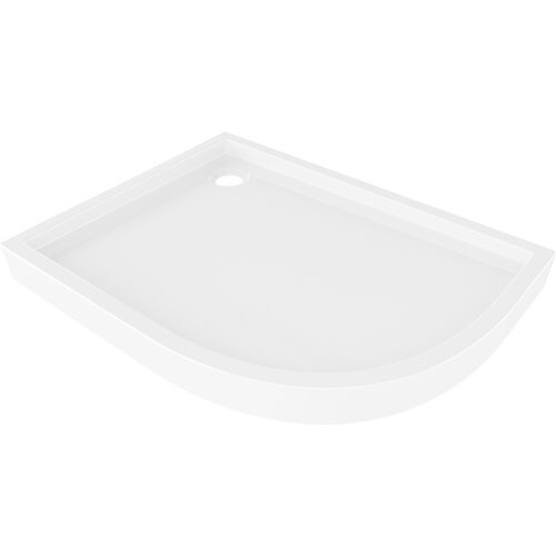Biały, połyskujący brodzik półokrągły o asymetrycznym kształcie, z otworem odpływowym w rogu. Produkt ma wymiary 90 x 80 cm.