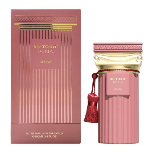 Różowe opakowanie i flakon perfum o klasycznym designie z napisem "HISTORIC DORIA AFNAN" oraz "EAU DE PARFUM VAPORISATEUR 100ML 3.4 FL OZ". Flakon ozdobiony jest złotymi elementami i czerwonym chwostem.