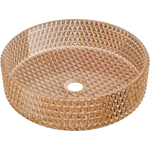 Szklana umywalka nablatowa w kolorze różowego złota o wymiarach 39 x 39 cm, z geometrycznym wzorem na powierzchni zewnętrznej. W centrum umywalki znajduje się otwór odpływowy.