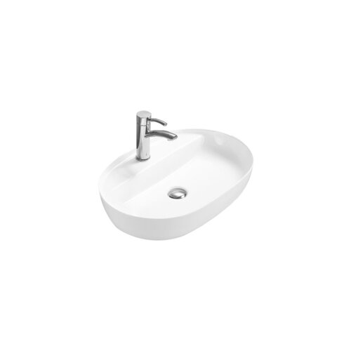 Biała, owalna umywalka nablatowa z centralnie umieszczonym otworem odpływowym i chromowaną baterią. Produkt ma gładką powierzchnię i minimalistyczny design.