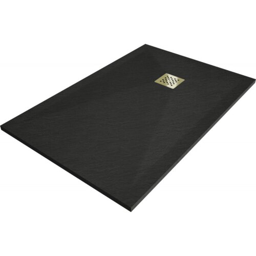 Czarny, prostokątny brodzik kompozytowy o teksturowanej powierzchni z widoczną złotą maskownicą odpływu w kształcie kwadratu. Produkt ma wymiary 140 x 90 cm.