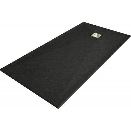 Czarny, prostokątny brodzik kompozytowy o wymiarach 200 x 80 cm z widoczną złotą maskownicą w kształcie kwadratu. Powierzchnia brodzika ma delikatną teksturę.