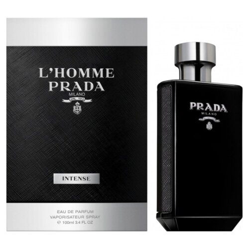 Czarne opakowanie i flakon perfum z napisem "L'Homme Prada Milano" oraz "Intense". Na dole opakowania widnieje tekst: "Eau de Parfum Vaporisateur Spray e 100ml 3.4 FL OZ".