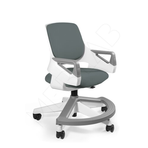 Ergonomiczny fotel dla dziecka w kolorze szarym, wykonany z tkaniny, z białymi i szarymi elementami konstrukcyjnymi oraz kółkami u podstawy. Na zdjęciu widoczne jest logo "MEDIA EXPERT" w tle.