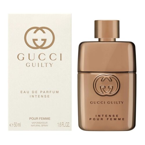 Na zdjęciu widoczna jest butelka perfum oraz pudełko z napisem "GUCCI GUILTY" i logo producenta. Na pudełku znajduje się tekst: "EAU DE PARFUM INTENSE POUR FEMME, 50 ml, VAPORISATEUR NATURAL SPRAY, 1.6 FL.OZ."
