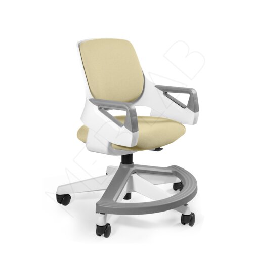 Ergonomiczny fotel dla dziecka z tkaniną w kolorze kremowym, posiada białą ramę z szarymi elementami i podłokietnikami, osadzony na pięcioramiennej podstawie z kółkami. Produkt jest oznaczony jako "ROOKEE buttercup tkanina".